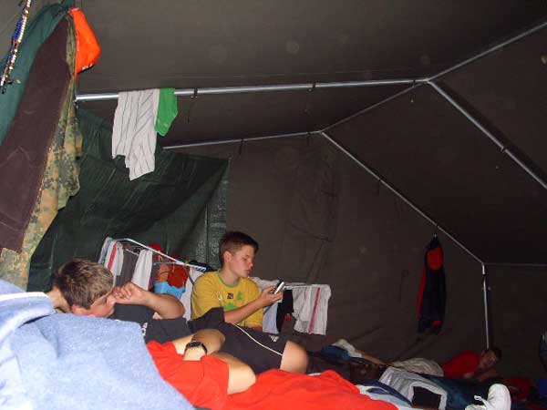 zeltlager01.jpg